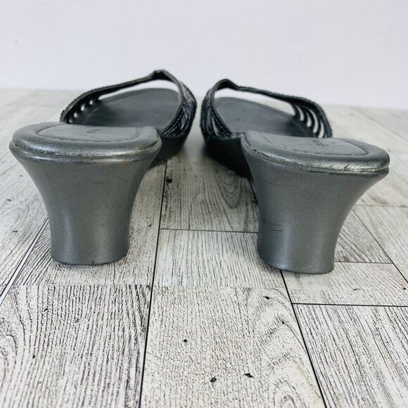 Montego Bay Club Silver Sandals Sequin Wedge Slip On Womens 7 Wedge Strappy Shoe - Picture 7 of 14
